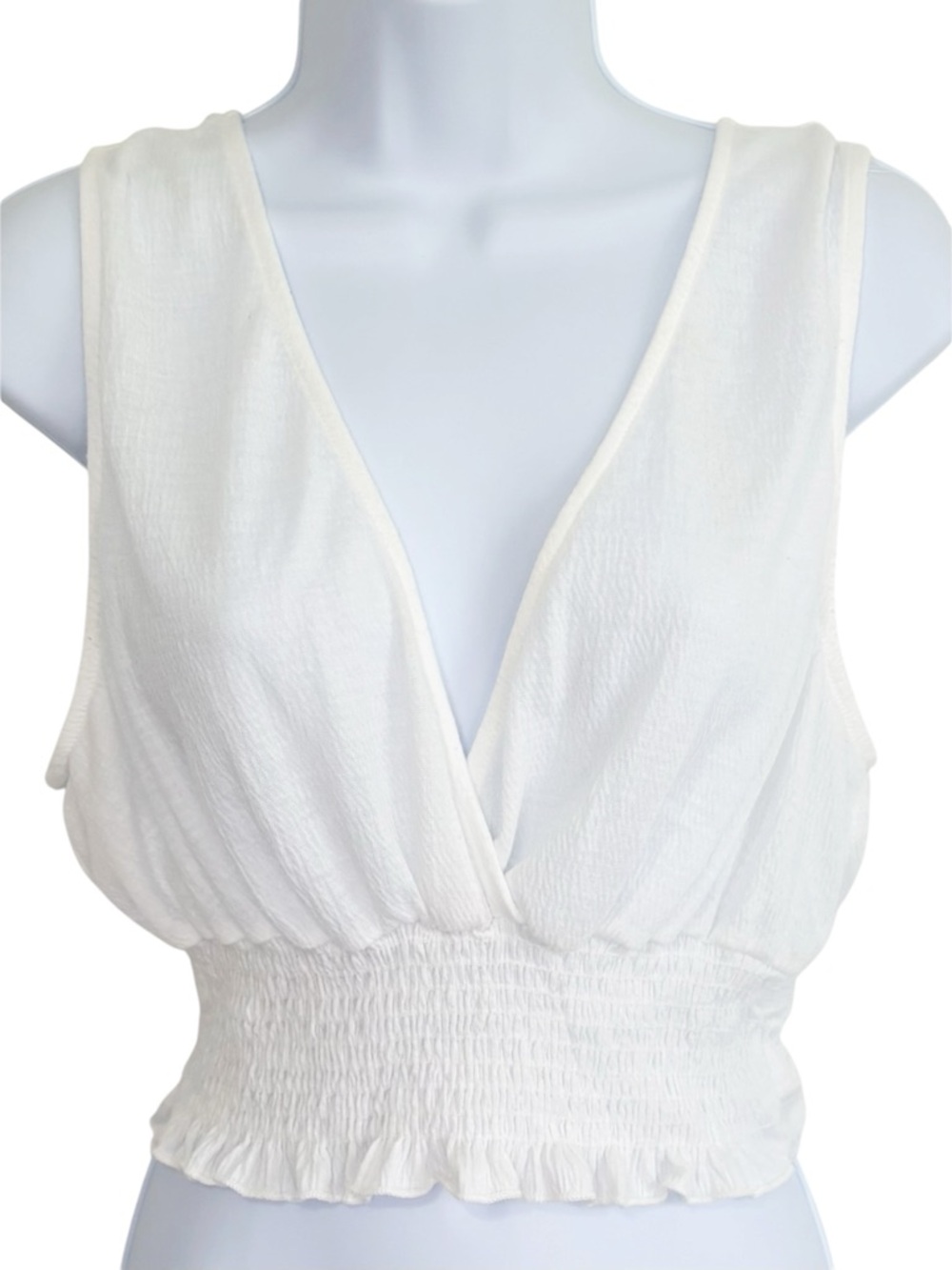 URBAN OUTFITTERS White Smocked Crop Top V Neck Sleeveless Boho Summer Medium